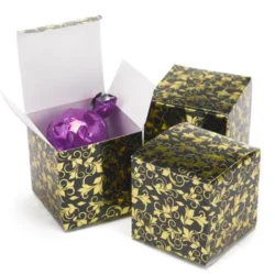custom-printed-favor-boxes